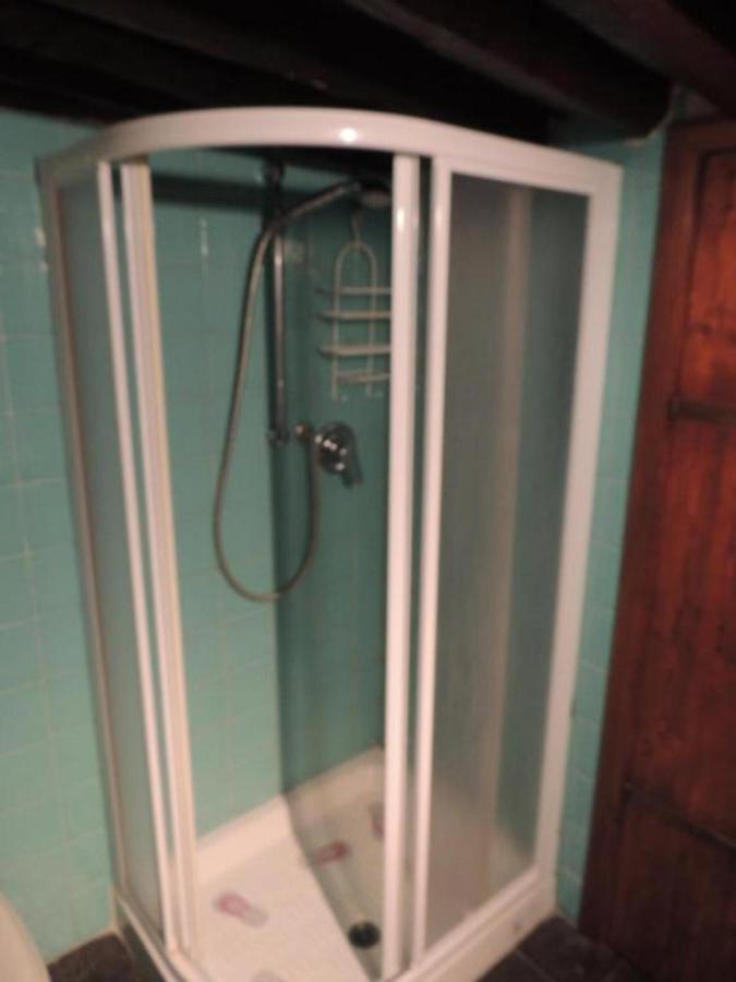Bilocale Centro Storico - Via Sant' Erasmo Apartment Бонасола Екстериор снимка